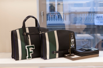 Fotoservizio/FW 2017-2018/MEN/FURLA/DP2/85