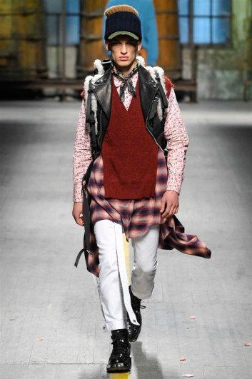 Fotoservizio/FW 2017-2018/MEN/DSQUARED2/DP2/0