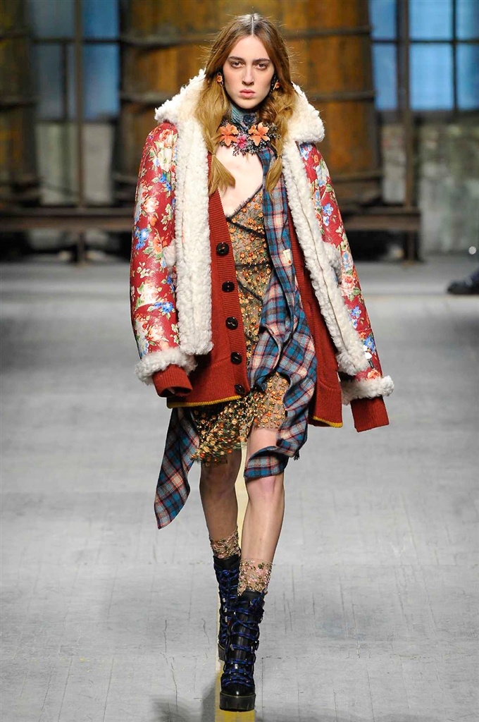 Fotoservizio/FW 2017-2018/MEN/DSQUARED2/DP2/11