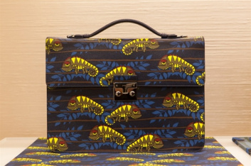 Fotoservizio/FW 2017-2018/MEN/FURLA/DP2/0