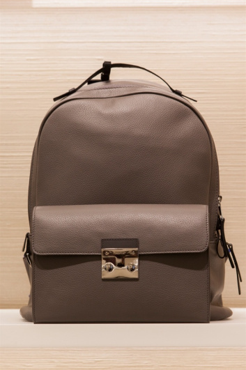 Fotoservizio/FW 2017-2018/MEN/FURLA/DP2/17