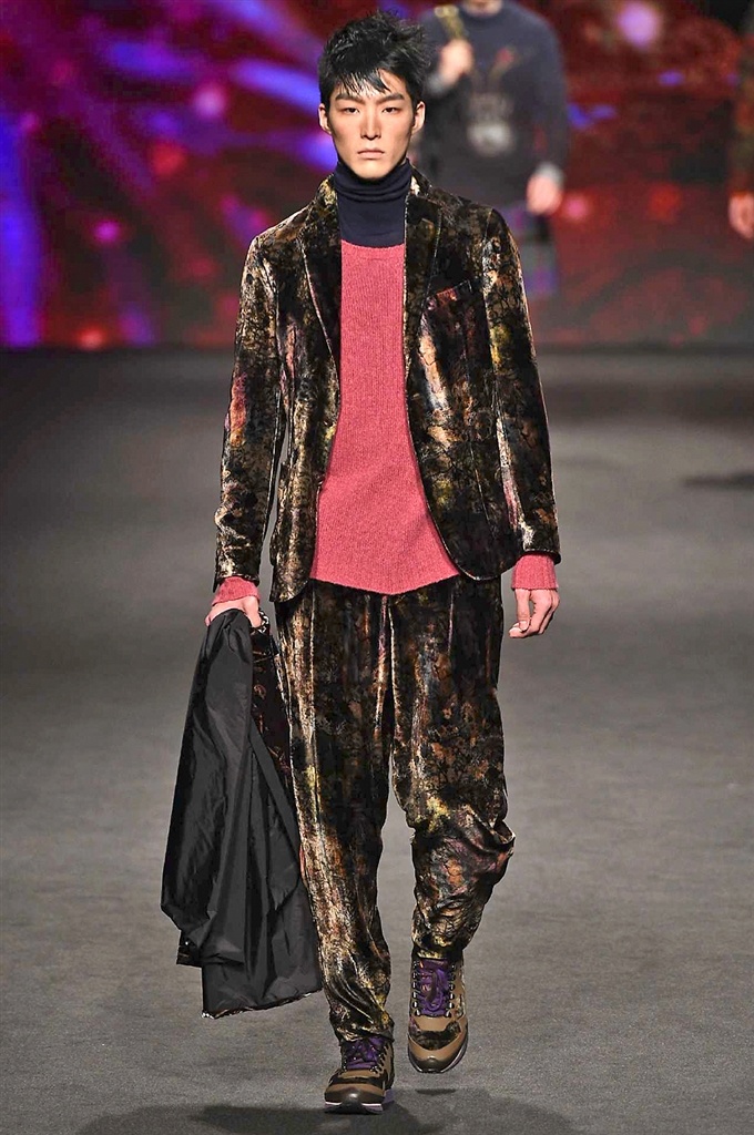 Fotoservizio/FW 2017-2018/MEN/ETRO/DP2/10