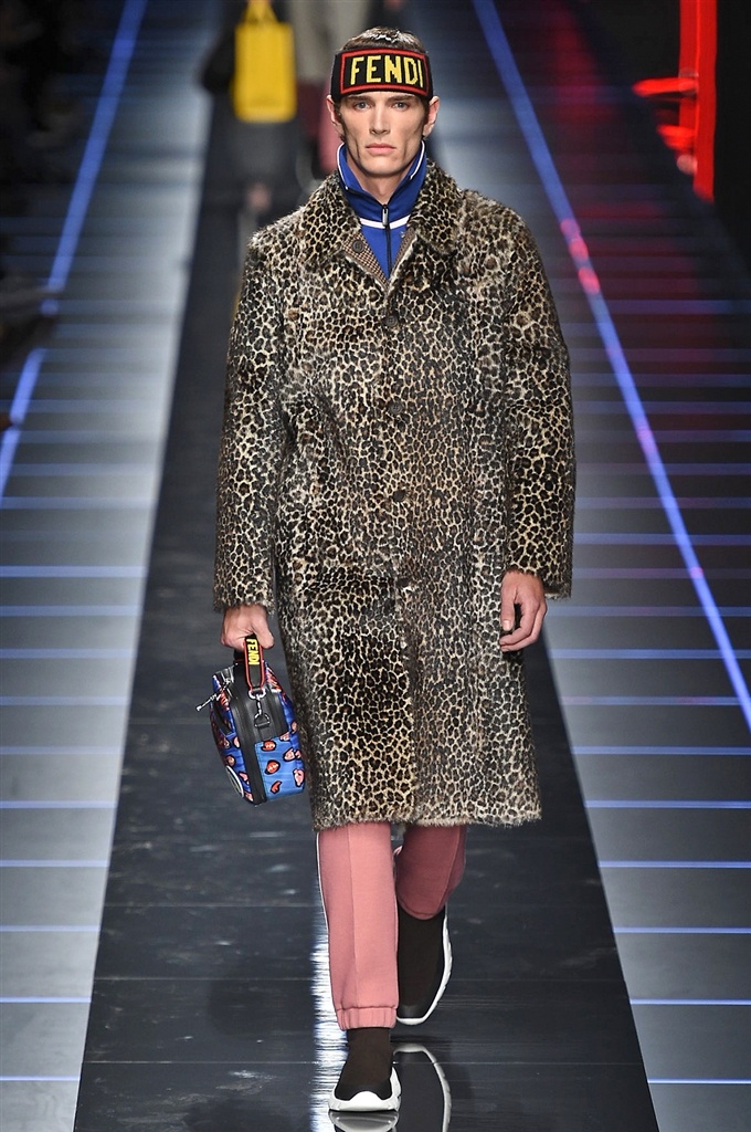 Fotoservizio/FW 2017-2018/MEN/FENDI/DP2/0