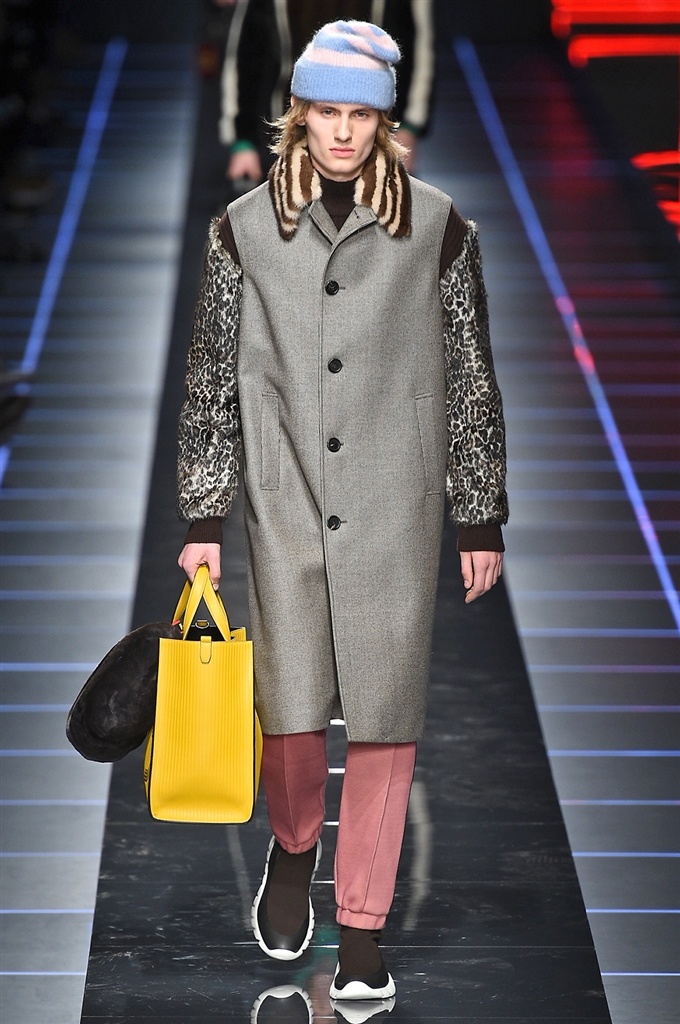 Fotoservizio/FW 2017-2018/MEN/FENDI/DP2/1