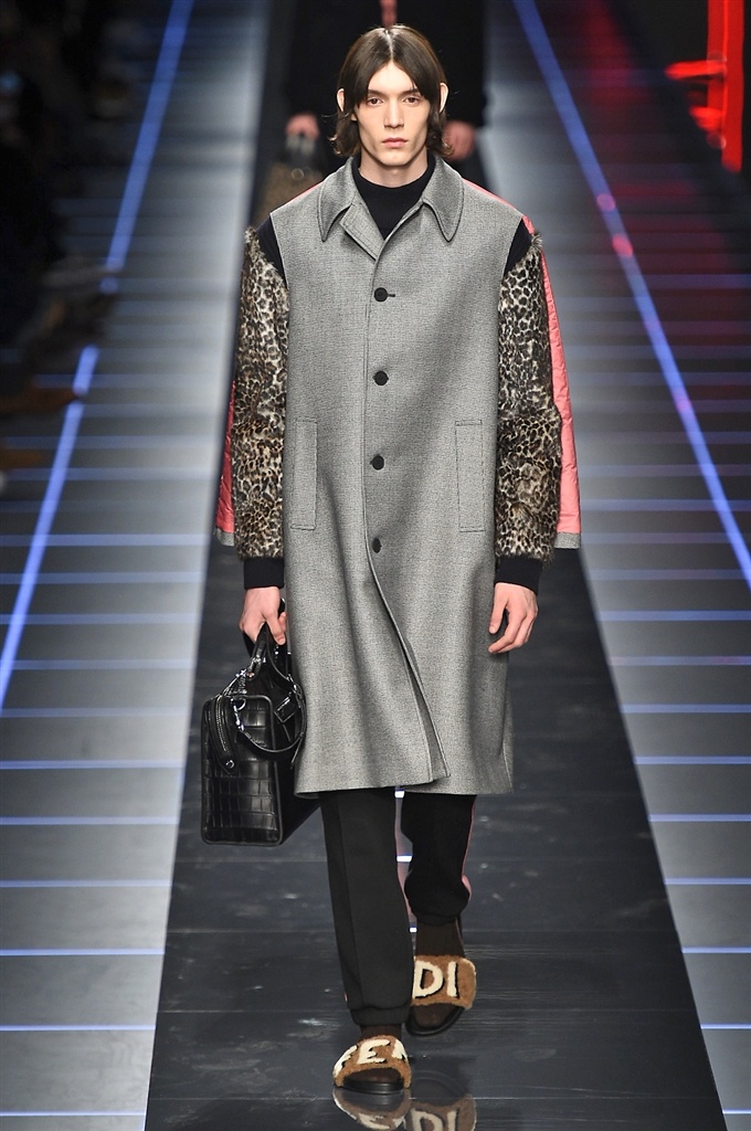 Fotoservizio/FW 2017-2018/MEN/FENDI/DP2/4