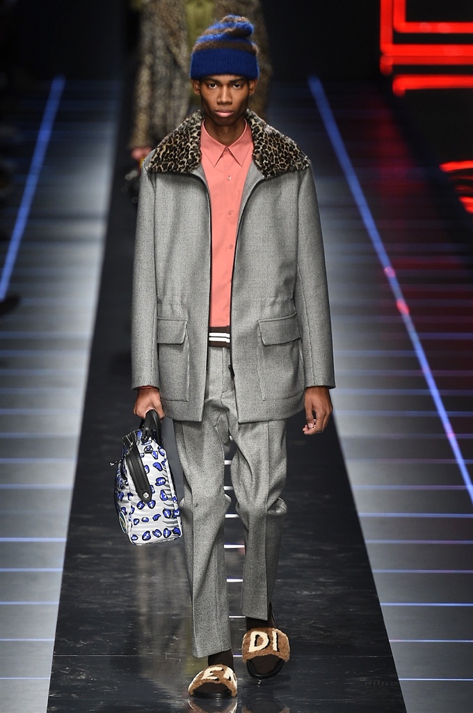 Fotoservizio/FW 2017-2018/MEN/FENDI/DP2/3