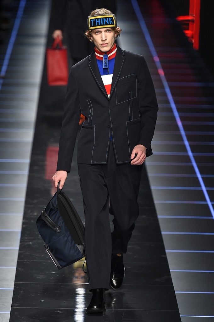 Fotoservizio/FW 2017-2018/MEN/FENDI/DP2/0