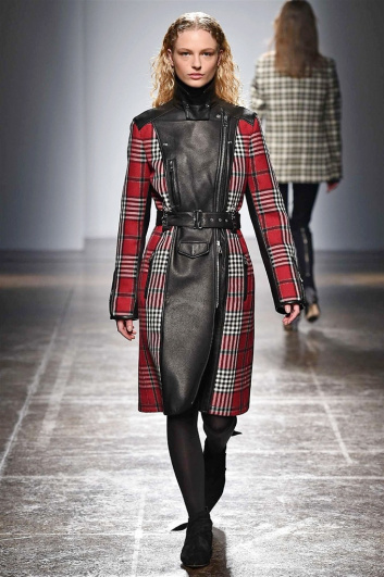 Fotoservizio/FW 2017-2018/WOMEN/FAY/DP2/21