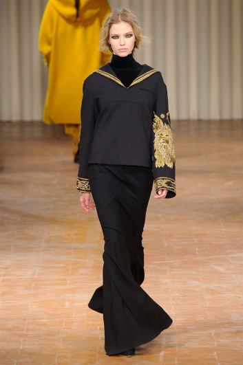 Fotoservizio/FW 2017-2018/WOMEN/ALBERTA FERRETTI/DP2/3