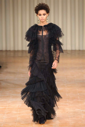 Fotoservizio/FW 2017-2018/WOMEN/ALBERTA FERRETTI/DP2/3