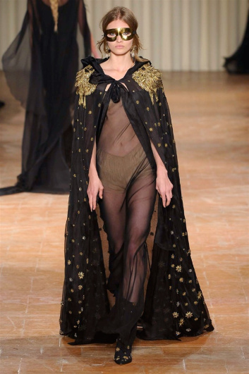 Fotoservizio/FW 2017-2018/WOMEN/ALBERTA FERRETTI/DP2/10
