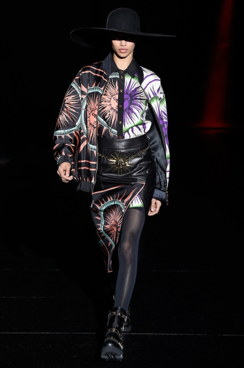 Fotoservizio/FW 2017-2018/WOMEN/FAUSTO PUGLISI/DP2/1
