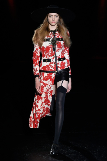 Fotoservizio/FW 2017-2018/WOMEN/FAUSTO PUGLISI/DP2/5