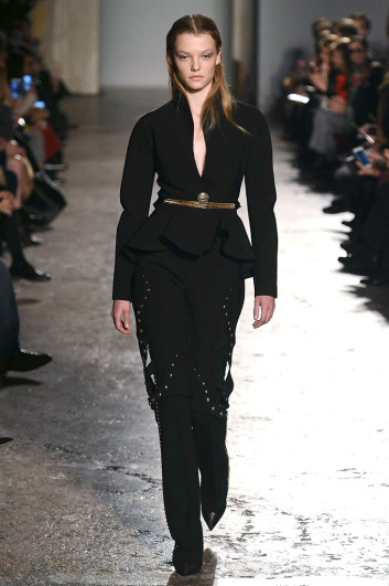 Fotoservizio/FW 2017-2018/WOMEN/FRANCESCO SCOGNAMIGLIO/DP2/0