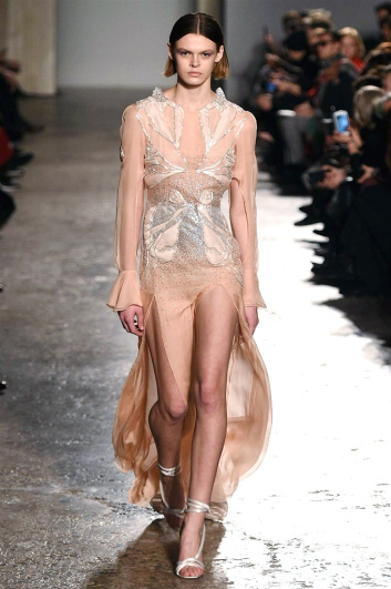 Fotoservizio/FW 2017-2018/WOMEN/FRANCESCO SCOGNAMIGLIO/DP2/10