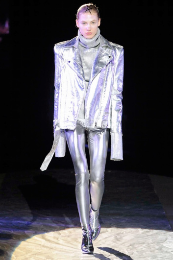 Fotoservizio/FW 2017-2018/WOMEN/ANNAKIKI/DP2/4