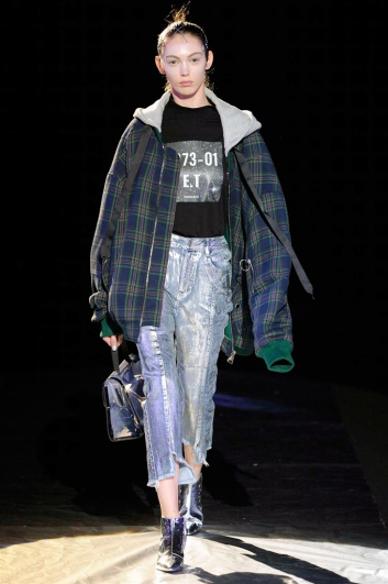 Fotoservizio/FW 2017-2018/WOMEN/ANNAKIKI/DP2/5