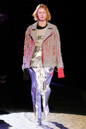 Fotoservizio/FW 2017-2018/WOMEN/ANNAKIKI/DP2/10