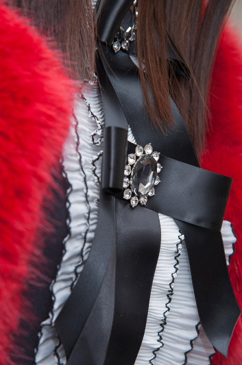 Fotoservizio/FW 2017-2018/WOMEN/ALCOOLIQUE/DP2/6