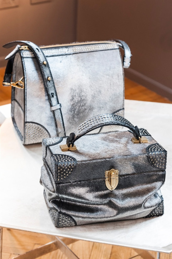 Fotoservizio/FW 2017-2018/WOMEN/BERTONI 1949/DP2/1