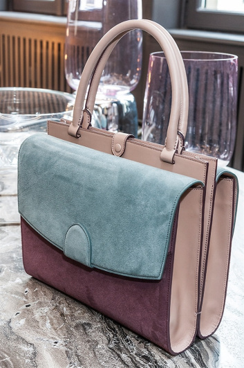 Fotoservizio/FW 2017-2018/WOMEN/BERTONI 1949/DP2/5