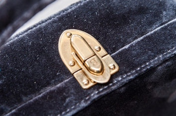 Fotoservizio/FW 2017-2018/WOMEN/BERTONI 1949/DP2/10