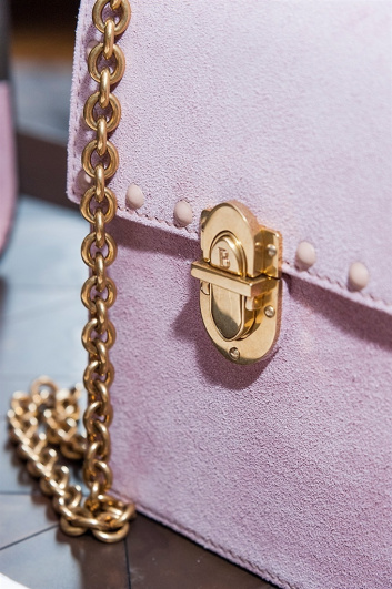Fotoservizio/FW 2017-2018/WOMEN/BERTONI 1949/DP2/21