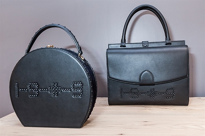 Fotoservizio/FW 2017-2018/WOMEN/BERTONI 1949/DP2/25