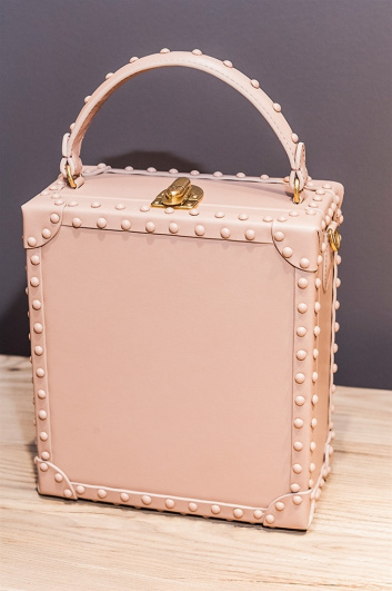 Fotoservizio/FW 2017-2018/WOMEN/BERTONI 1949/DP2/27
