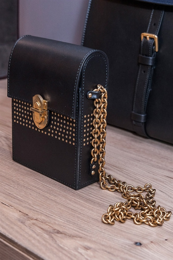Fotoservizio/FW 2017-2018/WOMEN/BERTONI 1949/DP2/33