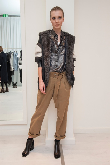 Fotoservizio/FW 2017-2018/WOMEN/BRUNELLO CUCINELLI/DP2/12