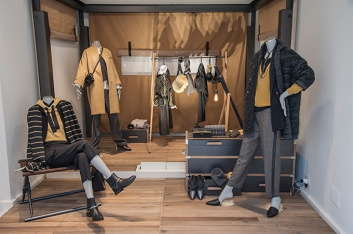 Fotoservizio/FW 2017-2018/WOMEN/BRUNELLO CUCINELLI/DP2/36