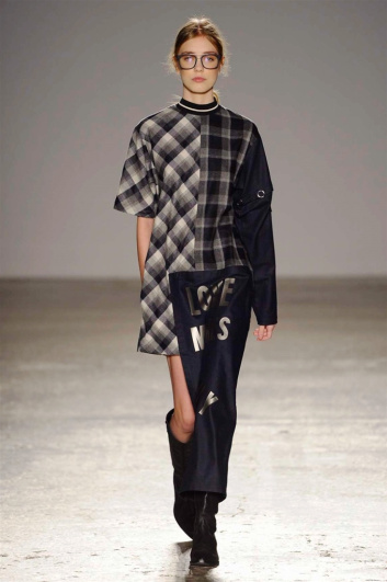 Fotoservizio/FW 2017-2018/WOMEN/GRINKO/DP2/14