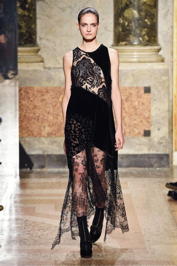 Fotoservizio/FW 2017-2018/WOMEN/ANGELO MARANI/DP2/11