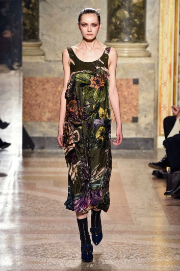 Fotoservizio/FW 2017-2018/WOMEN/ANGELO MARANI/DP2/18