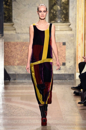 Fotoservizio/FW 2017-2018/WOMEN/ANGELO MARANI/DP2/20