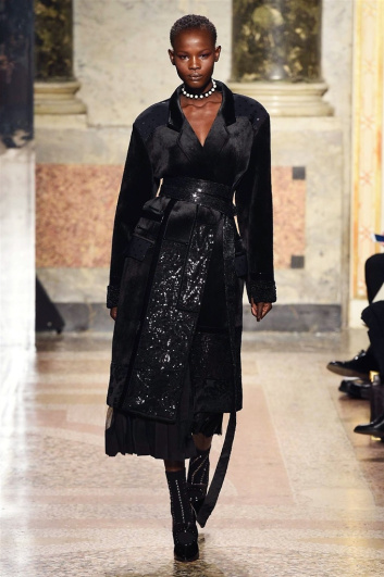 Fotoservizio/FW 2017-2018/WOMEN/ANGELO MARANI/DP2/26