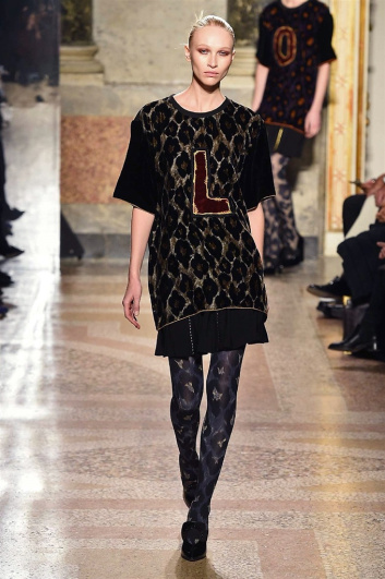 Fotoservizio/FW 2017-2018/WOMEN/ANGELO MARANI/DP2/33