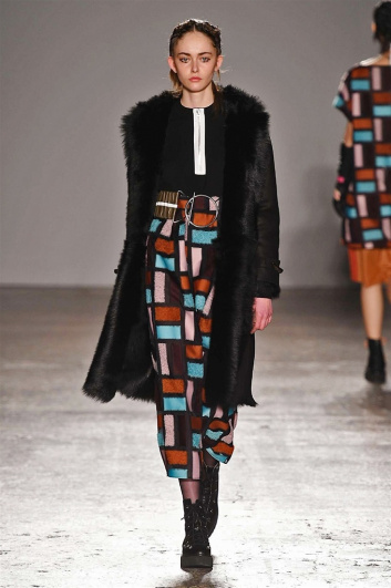 Fotoservizio/FW 2017-2018/WOMEN/CRISTIANO BURANI/DP2/4