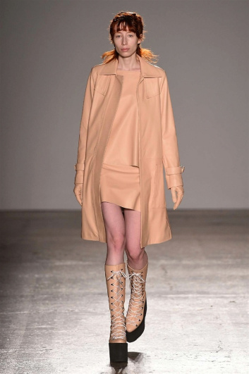 Fotoservizio/FW 2017-2018/WOMEN/CRISTIANO BURANI/DP2/0