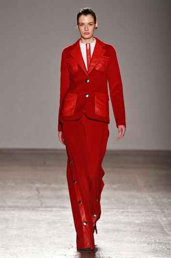 Fotoservizio/FW 2017-2018/WOMEN/CRISTIANO BURANI/DP2/1