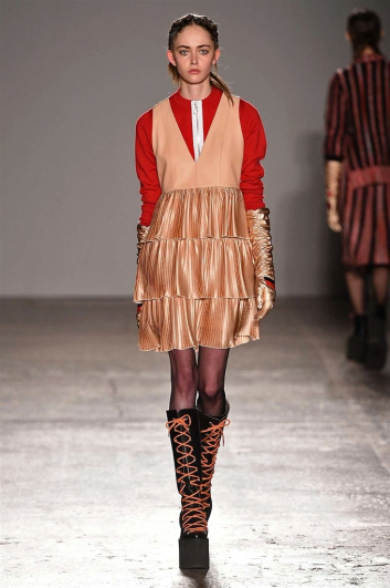 Fotoservizio/FW 2017-2018/WOMEN/CRISTIANO BURANI/DP2/4