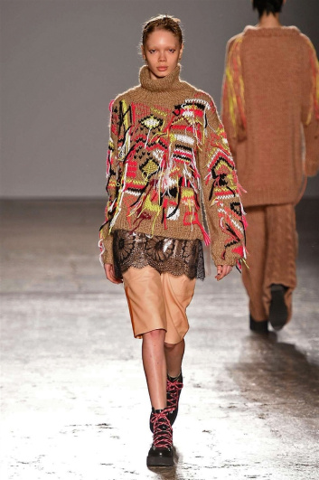 Fotoservizio/FW 2017-2018/WOMEN/CRISTIANO BURANI/DP2/6