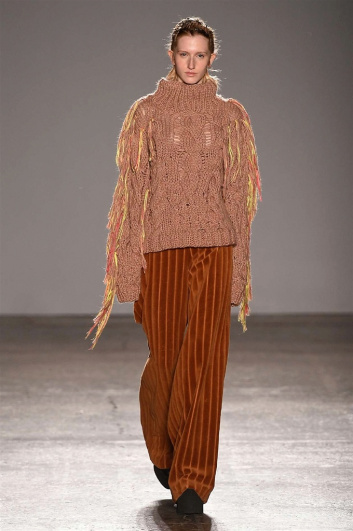 Fotoservizio/FW 2017-2018/WOMEN/CRISTIANO BURANI/DP2/8