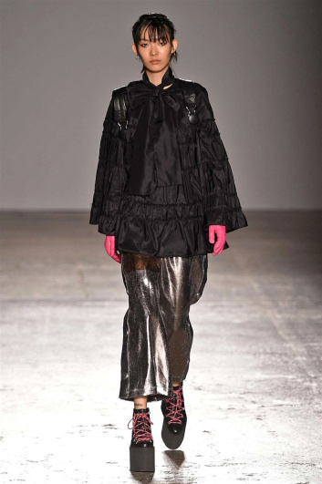 Fotoservizio/FW 2017-2018/WOMEN/CRISTIANO BURANI/DP2/4