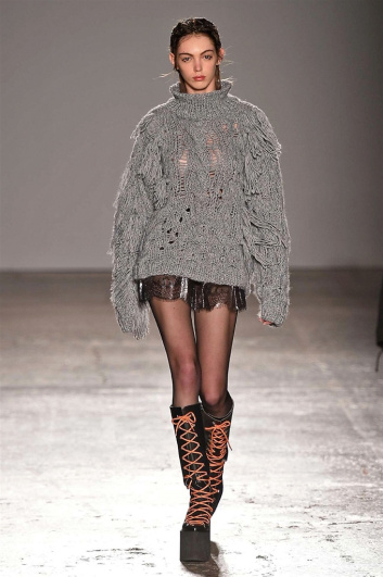 Fotoservizio/FW 2017-2018/WOMEN/CRISTIANO BURANI/DP2/6