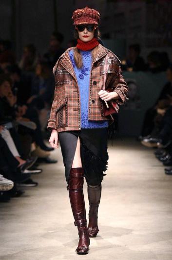 Fotoservizio/FW 2017-2018/WOMEN/PRADA/DP2/1