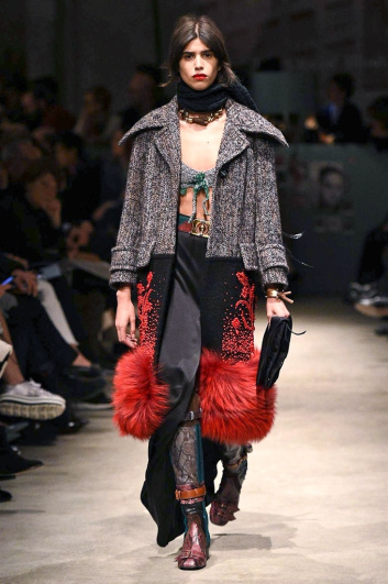 Fotoservizio/FW 2017-2018/WOMEN/PRADA/DP2/5