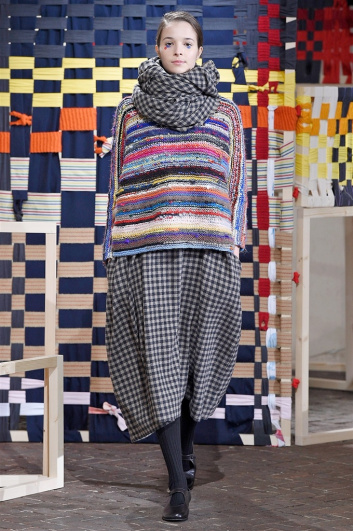 Fotoservizio/FW 2017-2018/WOMEN/DANIELA GREGIS/DP2/21