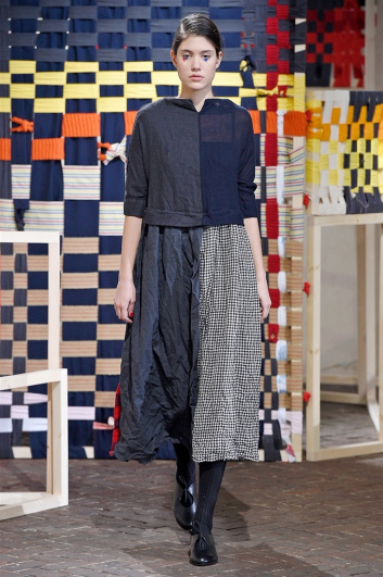 Fotoservizio/FW 2017-2018/WOMEN/DANIELA GREGIS/DP2/22